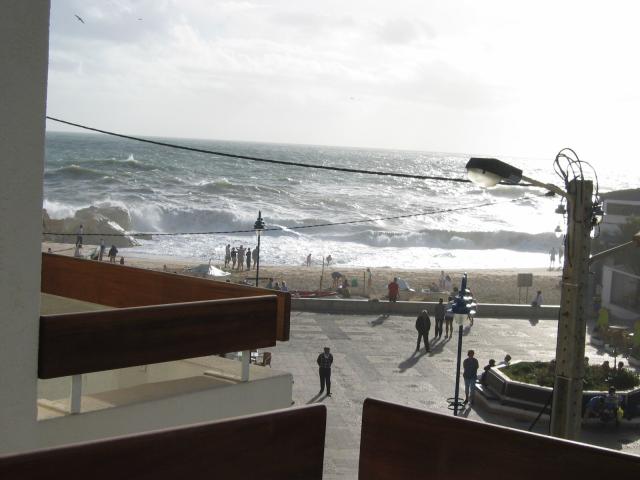 gal/Roy_Allen/Waves/Rough beach &Sq.jpg